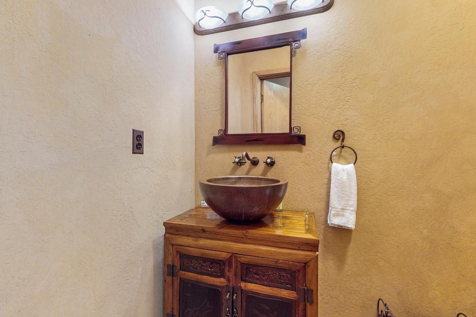 Tastefully-Updated, Classic Tahoe Family Home ทรักกี ภายนอก รูปภาพ