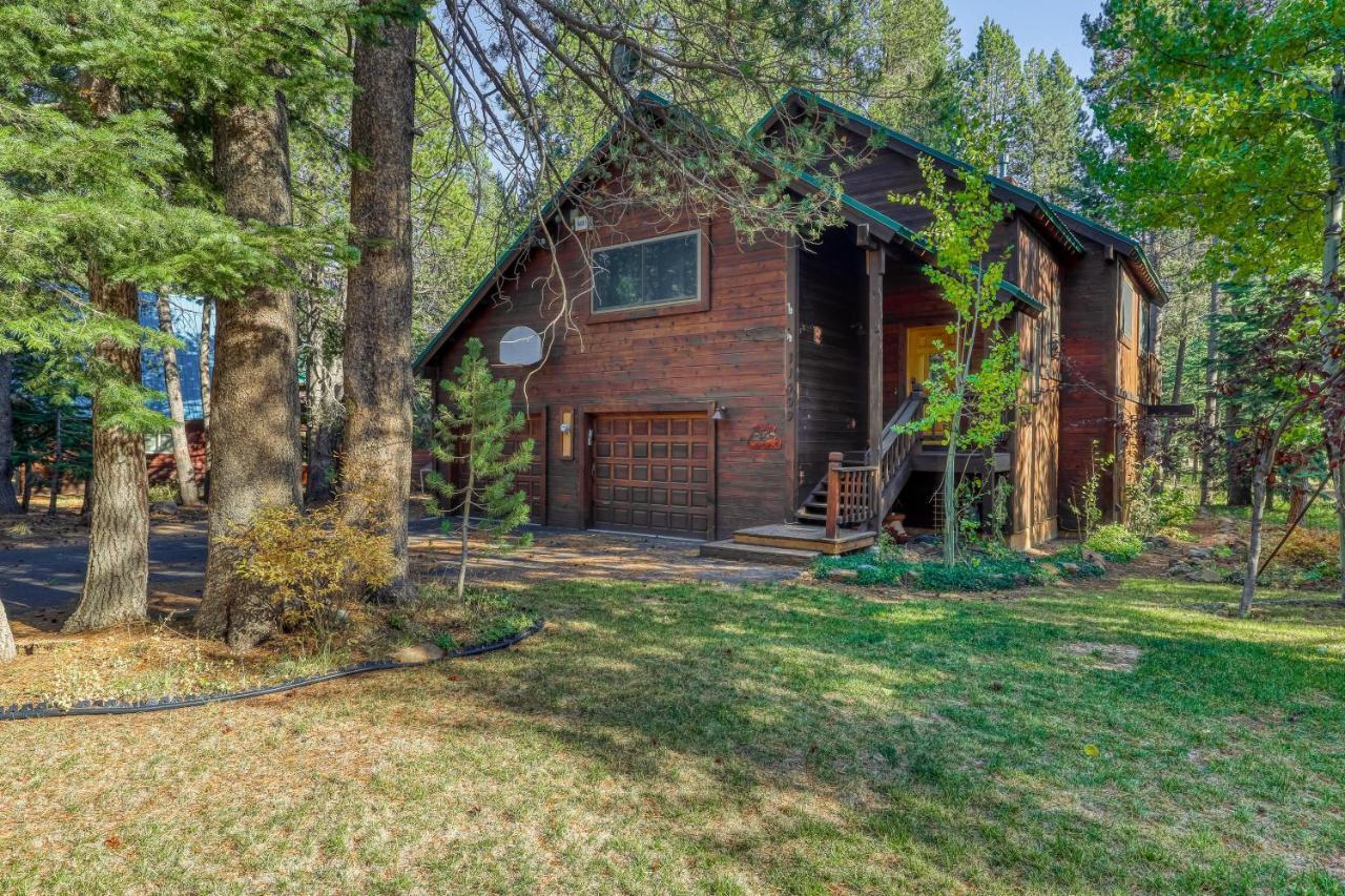 Tastefully-Updated, Classic Tahoe Family Home ทรักกี ภายนอก รูปภาพ