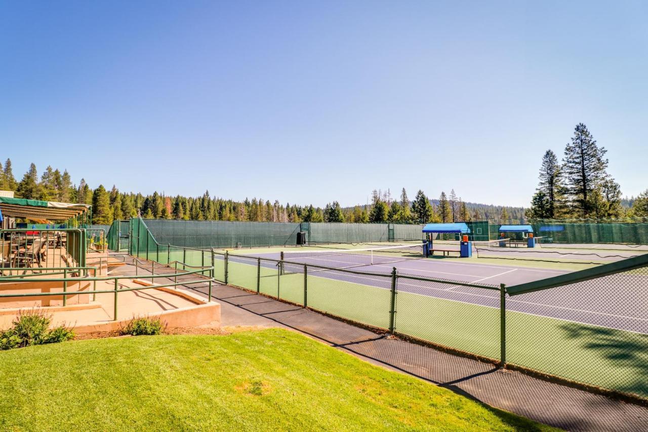 Tastefully-Updated, Classic Tahoe Family Home ทรักกี ภายนอก รูปภาพ